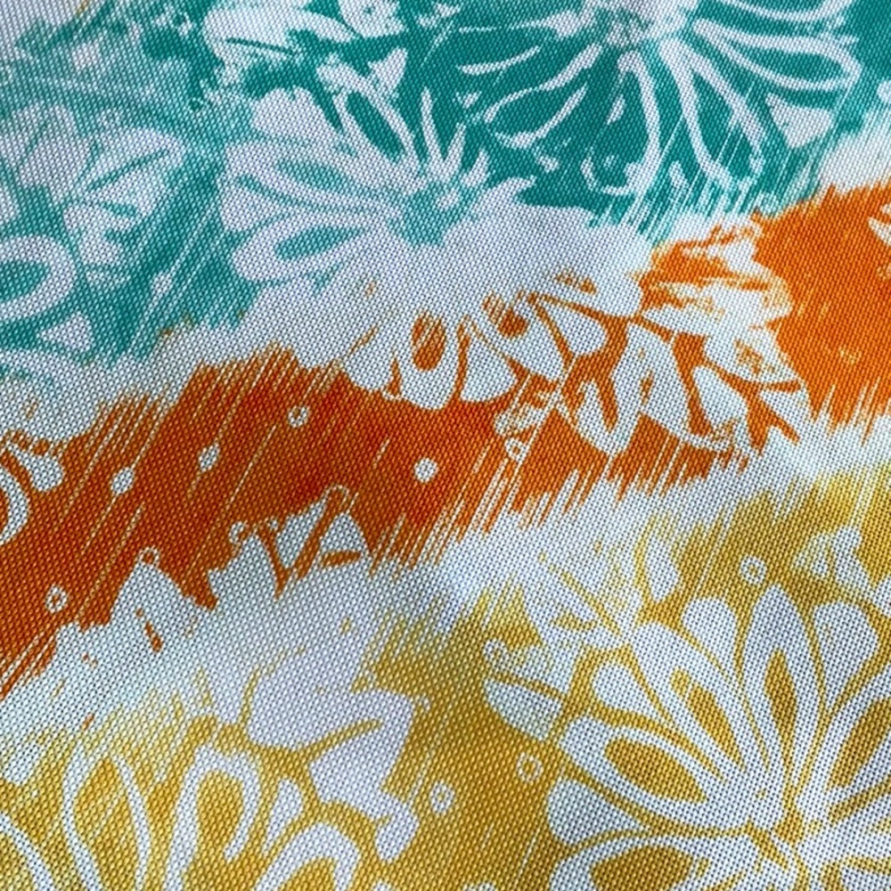 Fiesta tablecloth 70” round - Picture 5 of 10